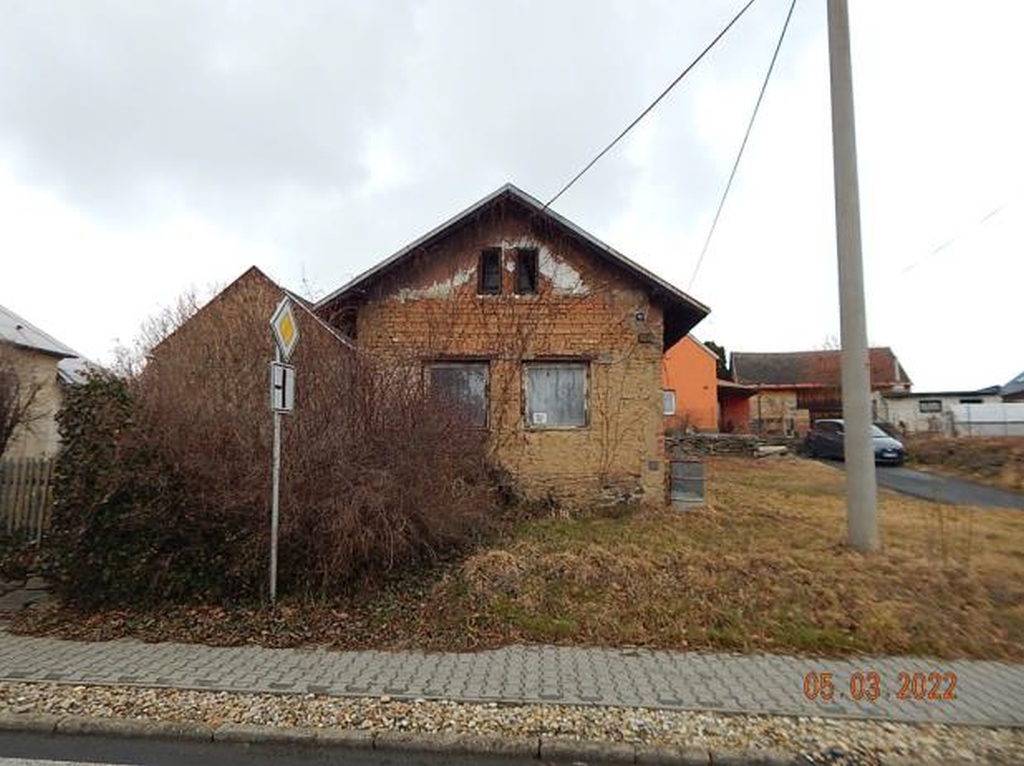 Dražba - Spoluvlastnický podíl na rodinném domě v obci Velké Heraltice