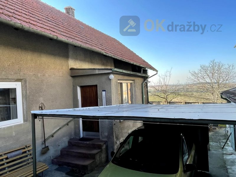 Dražba podílu 1/6, rodinný dům