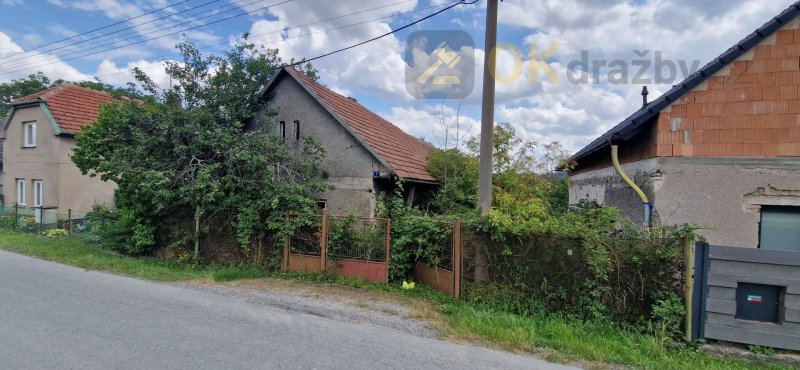 Dražba podílu 27/28, rodinný dům