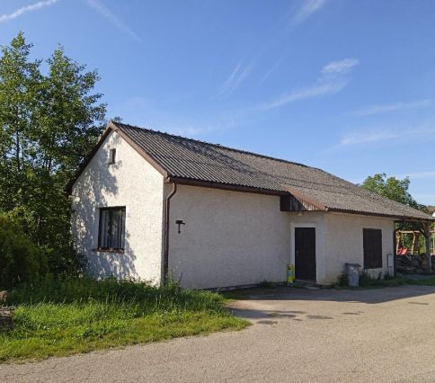 1/6 rodinného domu v k.ú. Nosákov, okres Benešov, opakovaná dražba