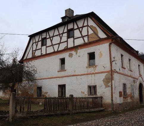 rodinný dům se zahradou  v k.ú. Úterý, okres Plzeň-sever, opakovaná dražba