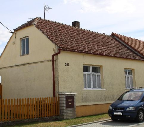 I2/3 rodinného domu v k.ú. Ves Blížkovice, okres Znojmo, opakovaná dražba