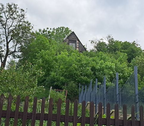 ideální podíl 1/2 stavby - rod. rekreace v k.ú. Velké Žernoseky, okres Litoměřice, opakovaná dražba